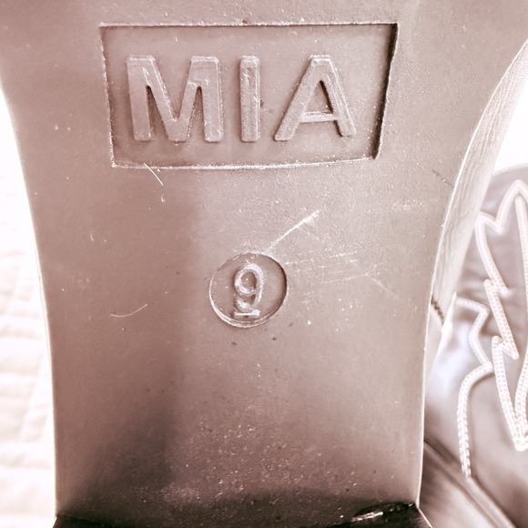 MIA black western boots high heel white stitching women's size 9 cowboy style - Picture 7 of 7